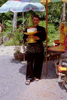 Colin, the groom, prepares to bring the gifts and wedding rings to the wedding site